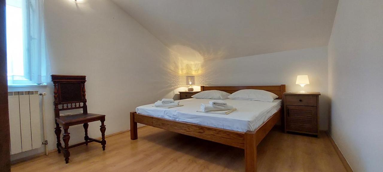 Apartment Sunce Каштела Екстер'єр фото