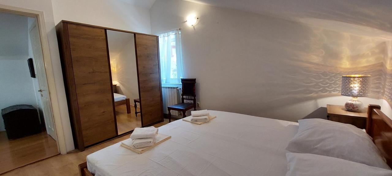 Apartment Sunce Каштела Екстер'єр фото